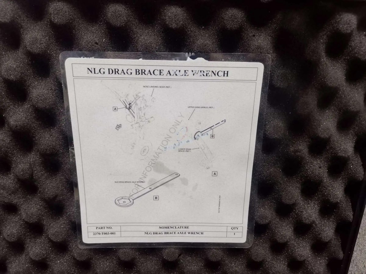 2370-T003-001 thumbnail 2