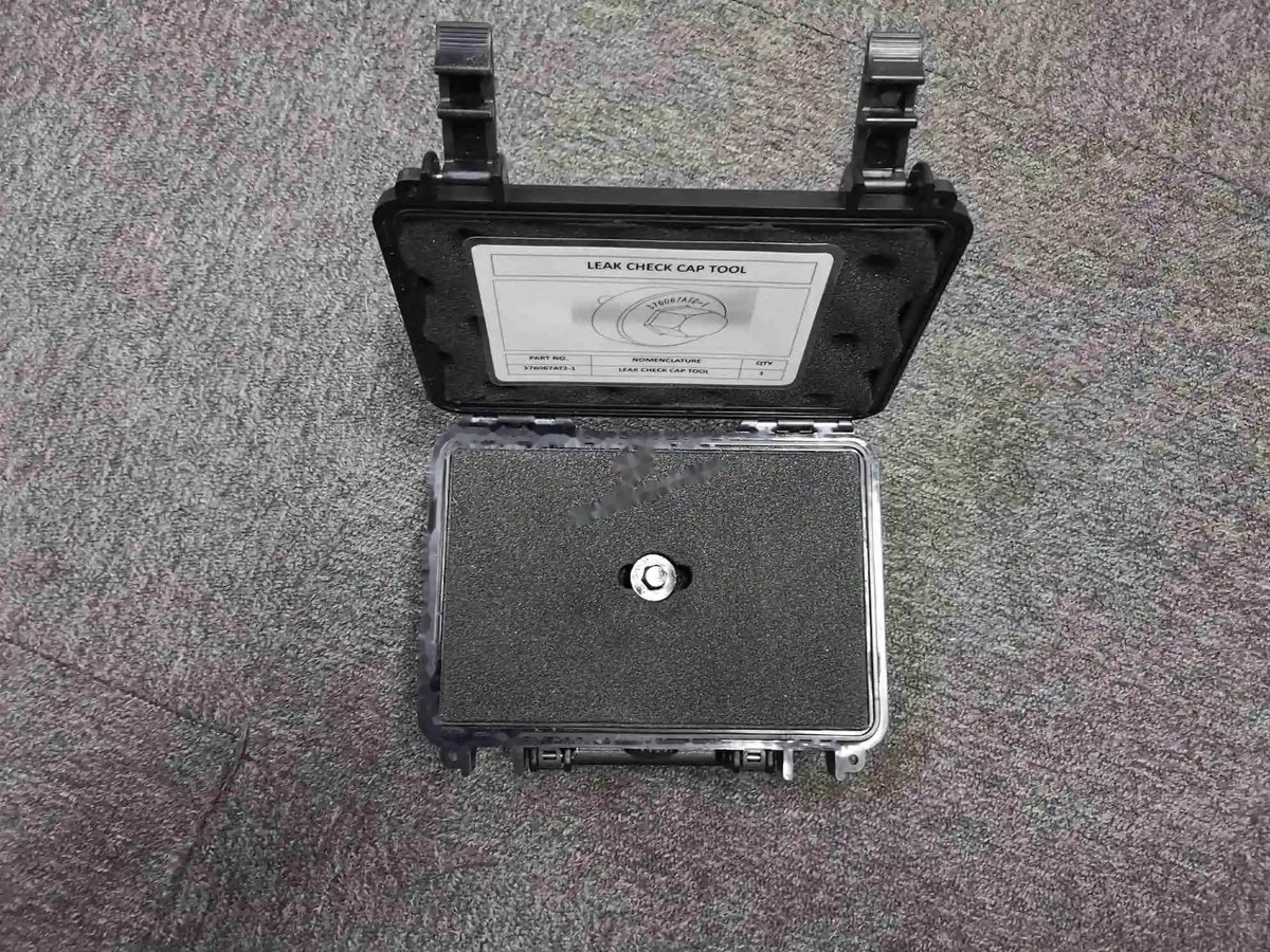 Cap tool,leak check — P/N 376067AT2-1 — image 1