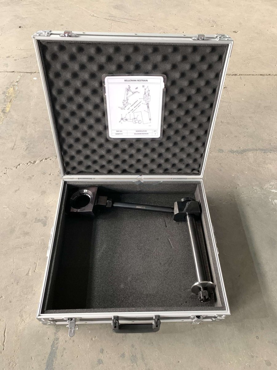Bellcrank restraint — P/N 460007172 — image 1