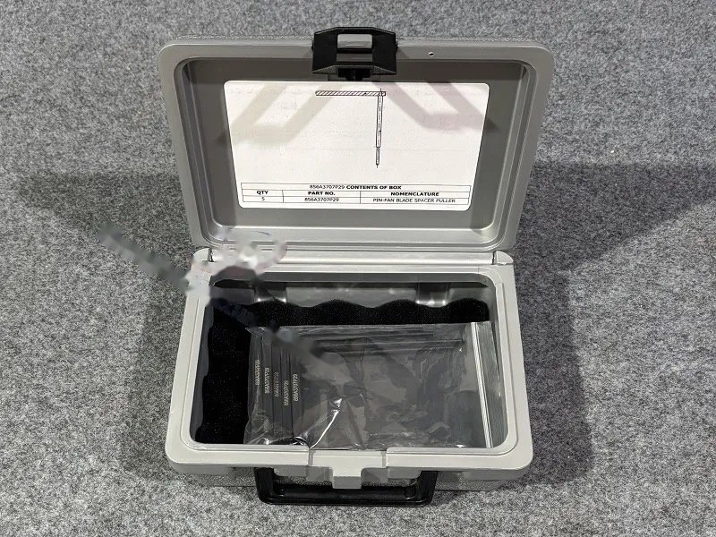 Tool, puller blade spacer — P/N 856A3707P29 — image 1