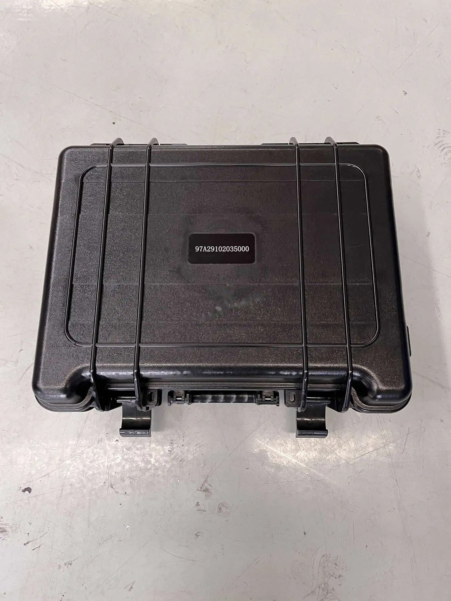 Connector -pressurizing, hydraulic reservoir — P/N 97A29102035000 — image 1