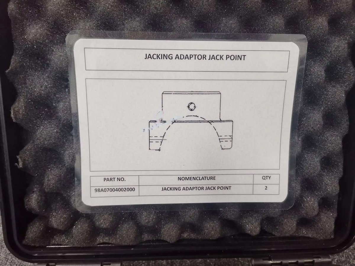 Jacking adaptor - jacking point — P/N 98A07004002000 — image 1