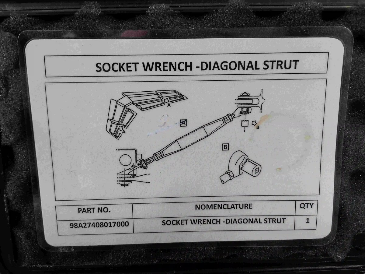 Socket wrench -diagonal strut — P/N 98A27408017000 — image 1