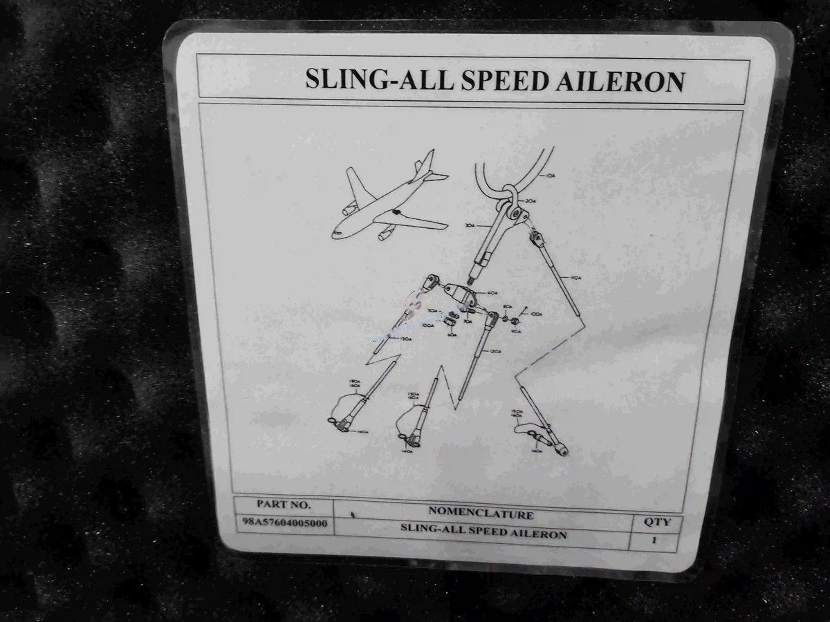 Sling-all speed aileron — P/N 98A57604005000 — image 1