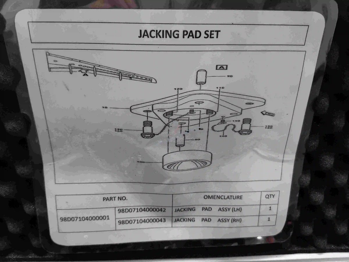 Jacking pad set/a318、 319、320 — P/N 98D07104000001 — image 1