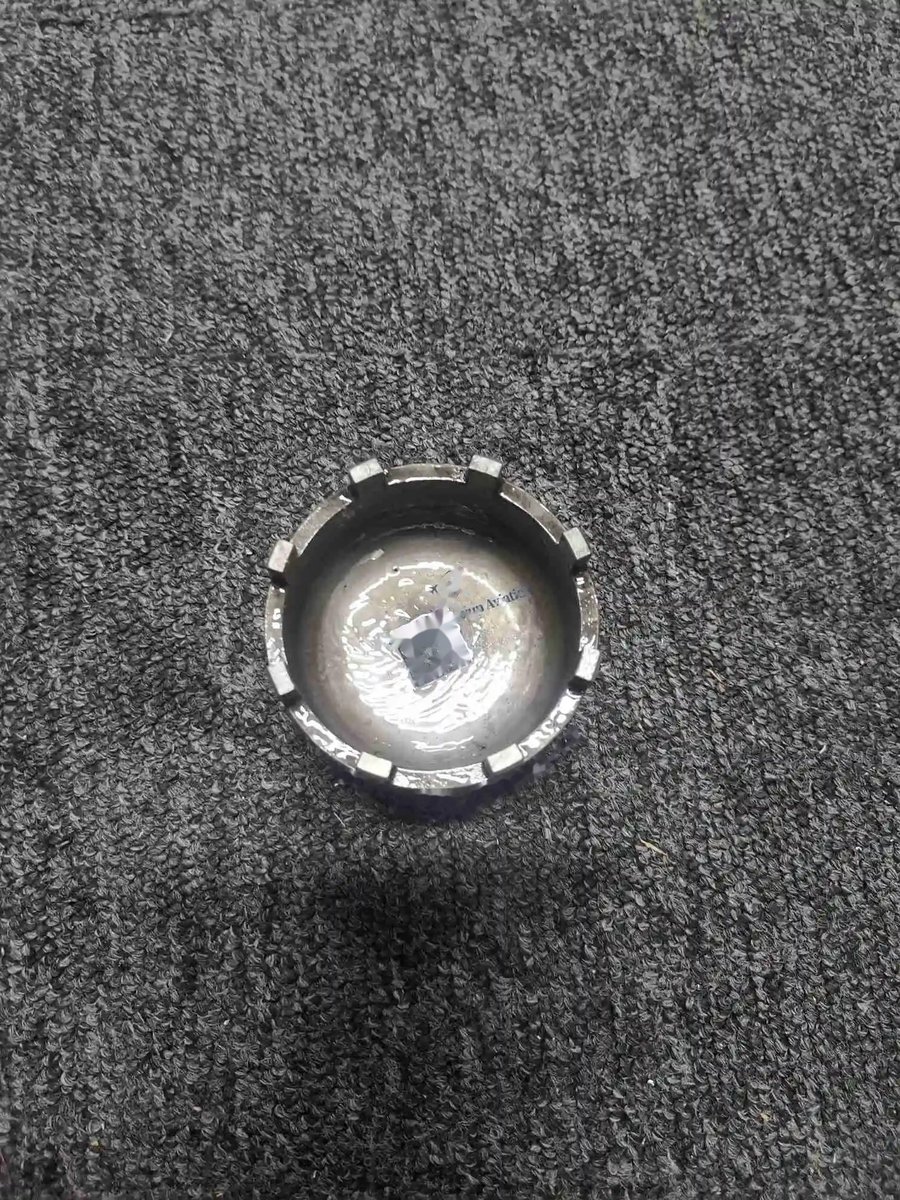 98D27504095000 thumbnail 2