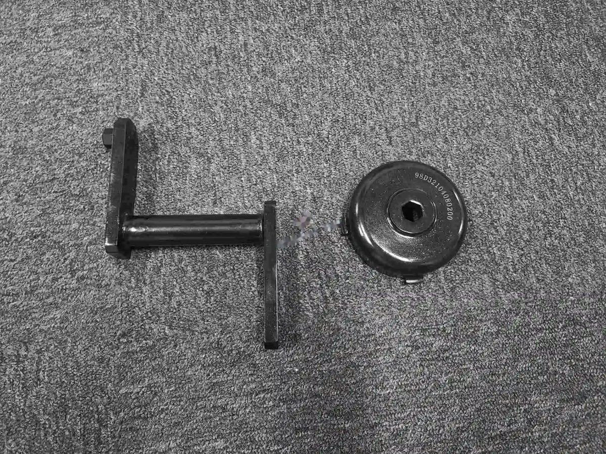 Usod to remove and inetall the cta-tok nut in the mlg rear din — P/N 98D32104080000 — image 1