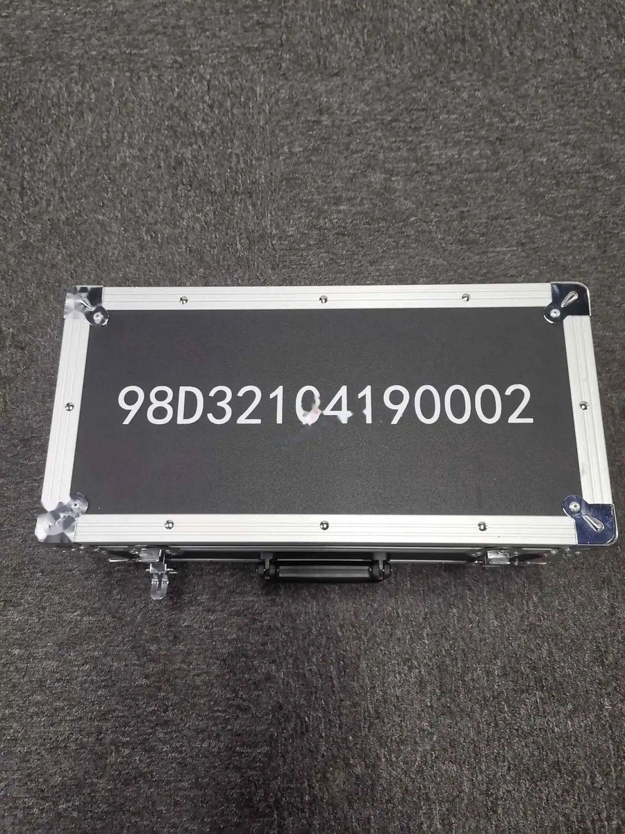 98D32104190002 thumbnail 3