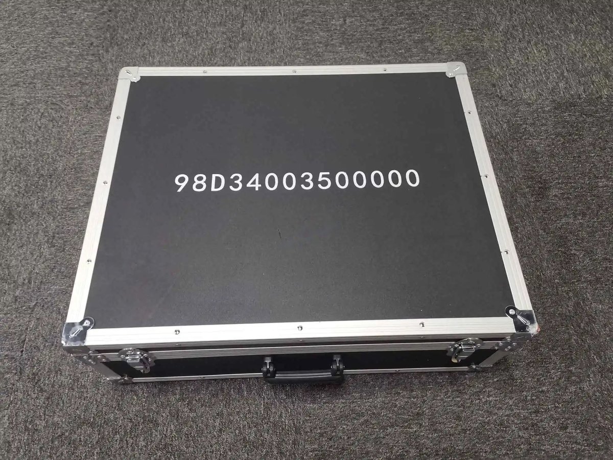 This tool is used for testing the air data system and performing leakage tests — P/N 98D34003500000 — image 1