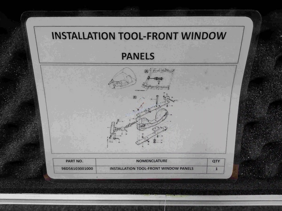 Installation tool-front window panels — P/N 98D56103001000 — image 1