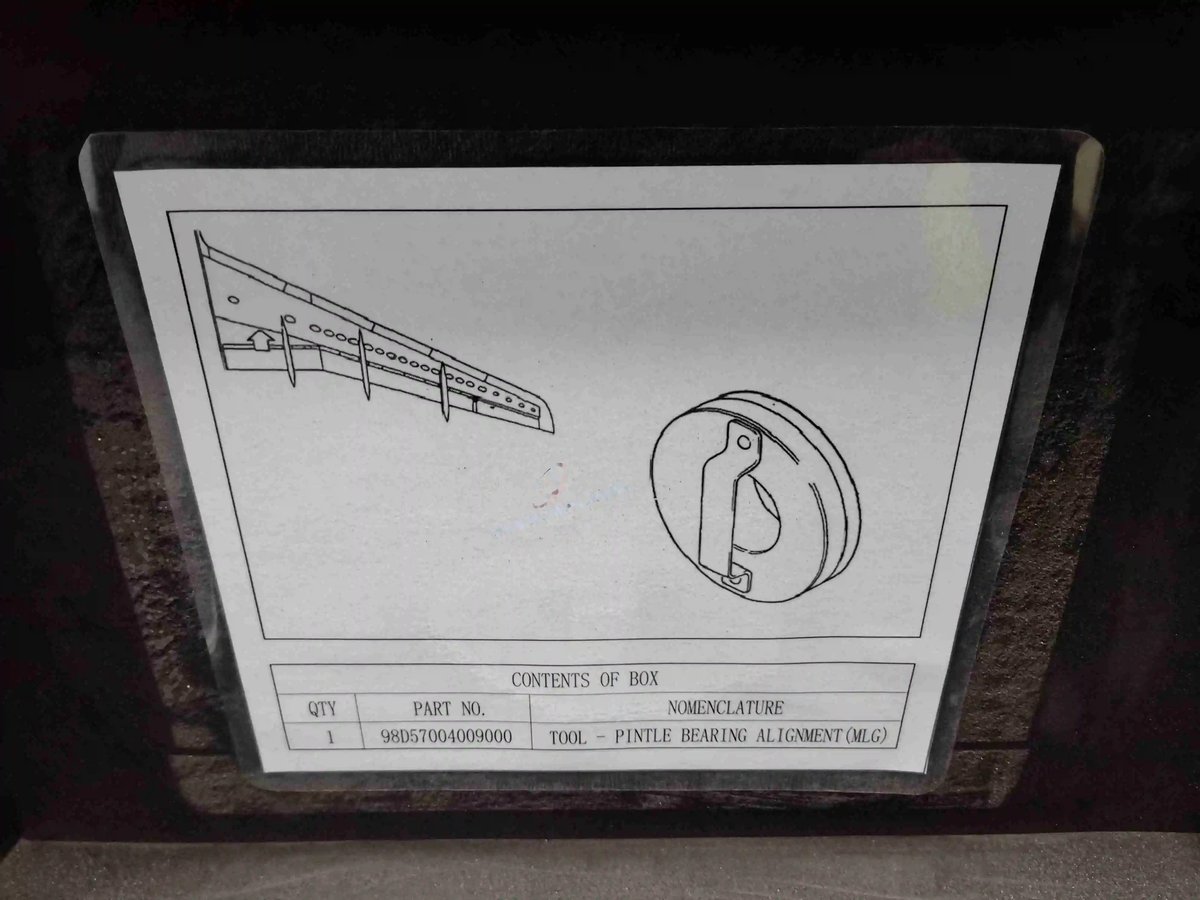 Tool - pintle bearing alignment (mlg) — P/N 98D57004009000 — image 1