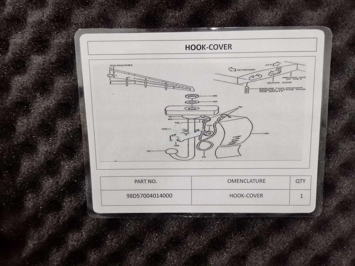 Hook-cover statoo/riese cj outboard — P/N 98D57004014000 — image 1