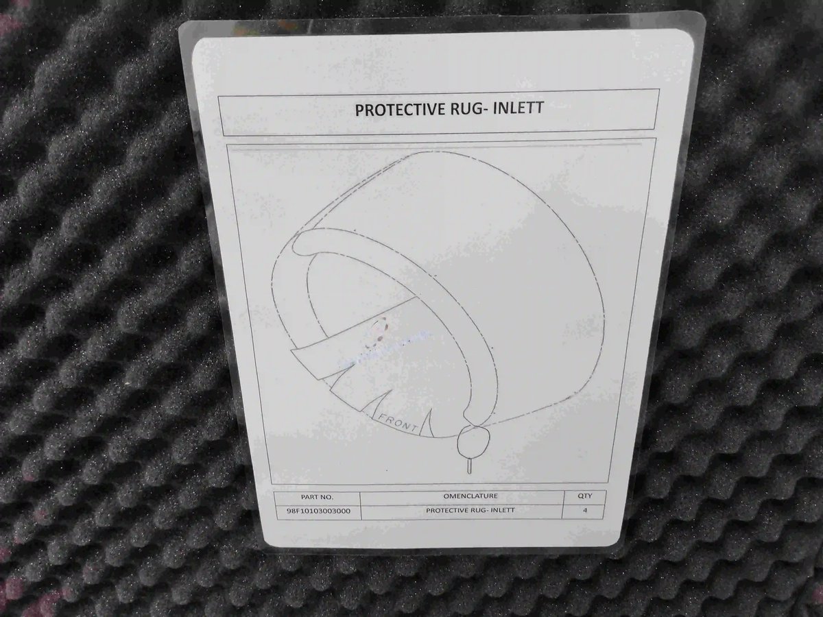 Tapis de protection protective rug — P/N 98F10103003000 — image 1
