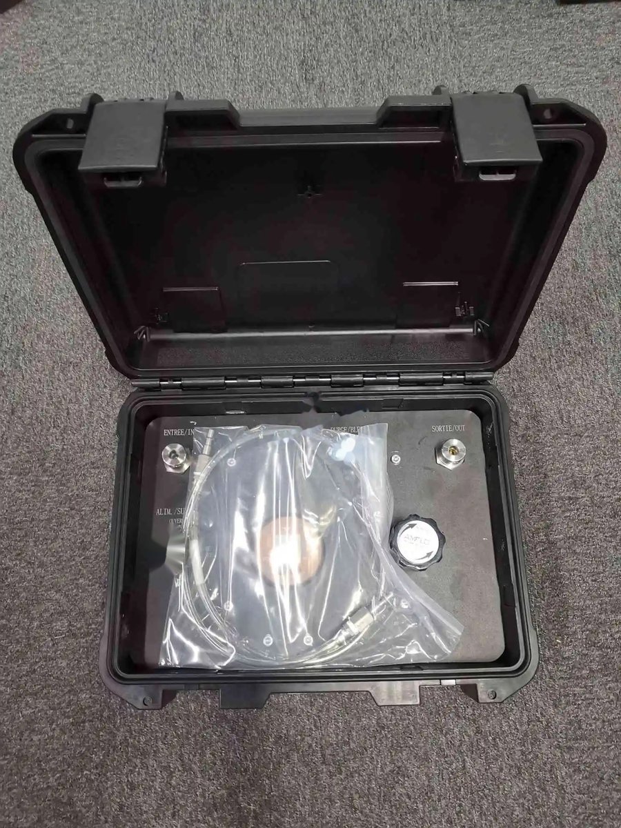 Pessurizption tool — P/N 98F30403001000 — image 1