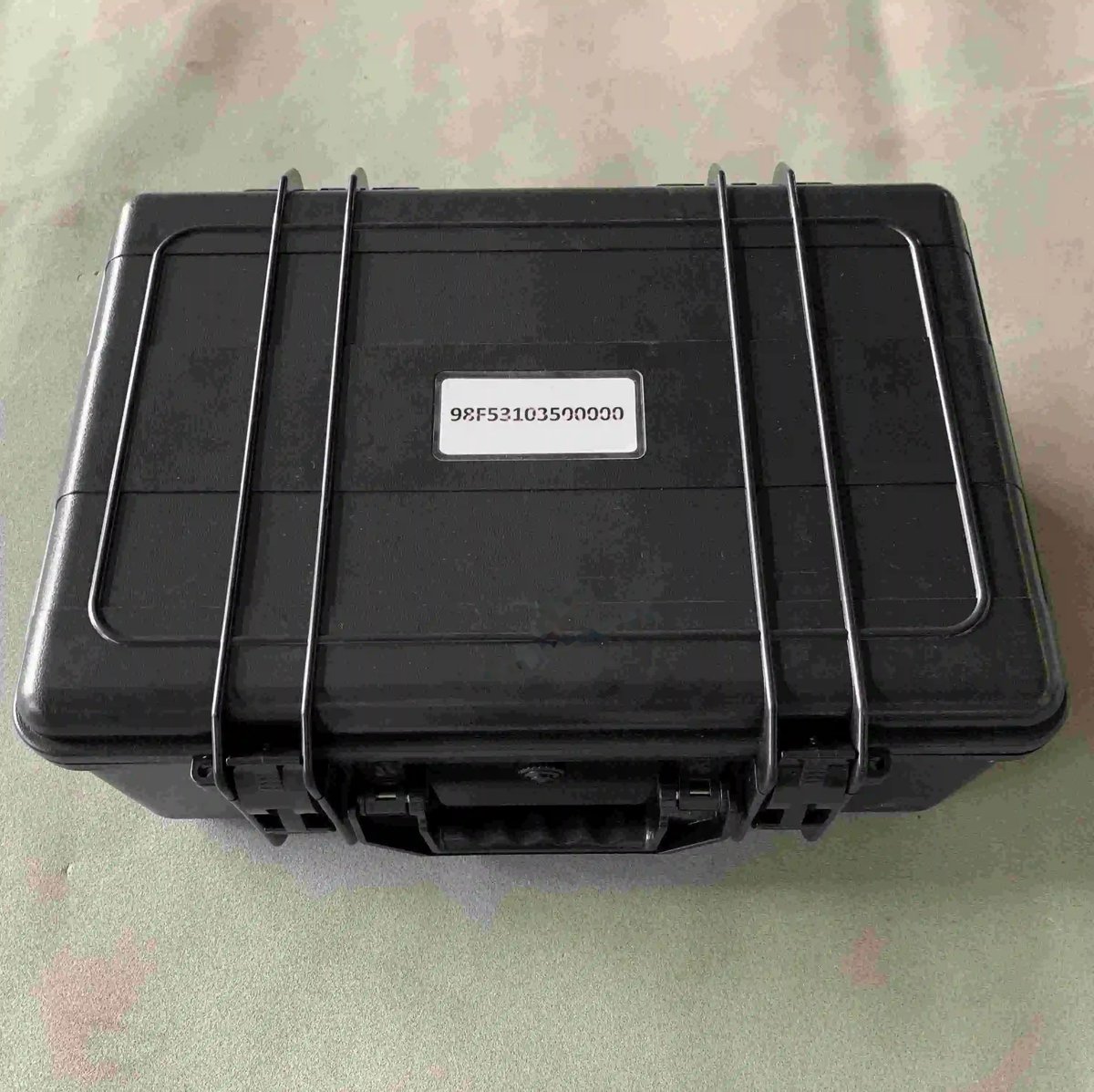 98F53103500000 thumbnail 2