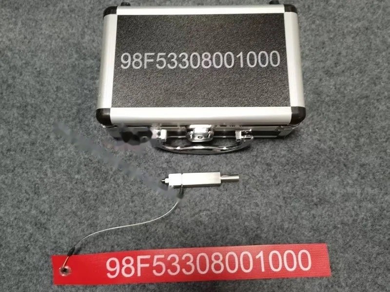 Torquing nut flap — P/N 98F53308001000 — image 1