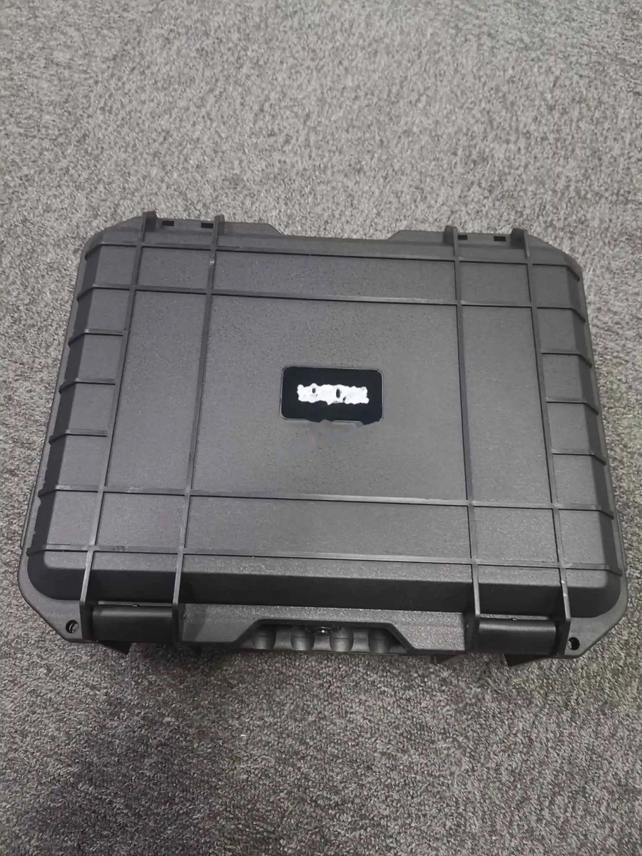 Pin insertion o2 generator — P/N 995022 — image 1