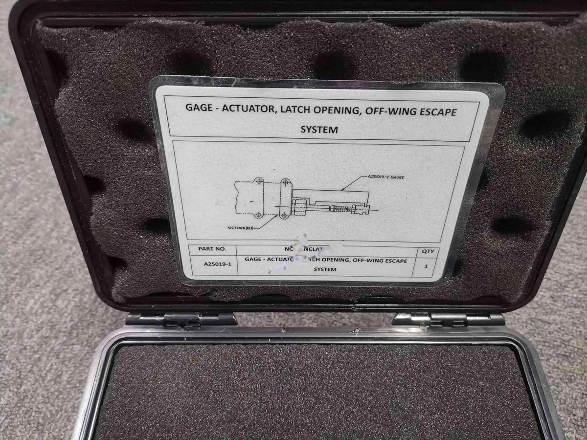 Gage - actuator, latch opening, off-wing escape — P/N A25019-1 — image 1