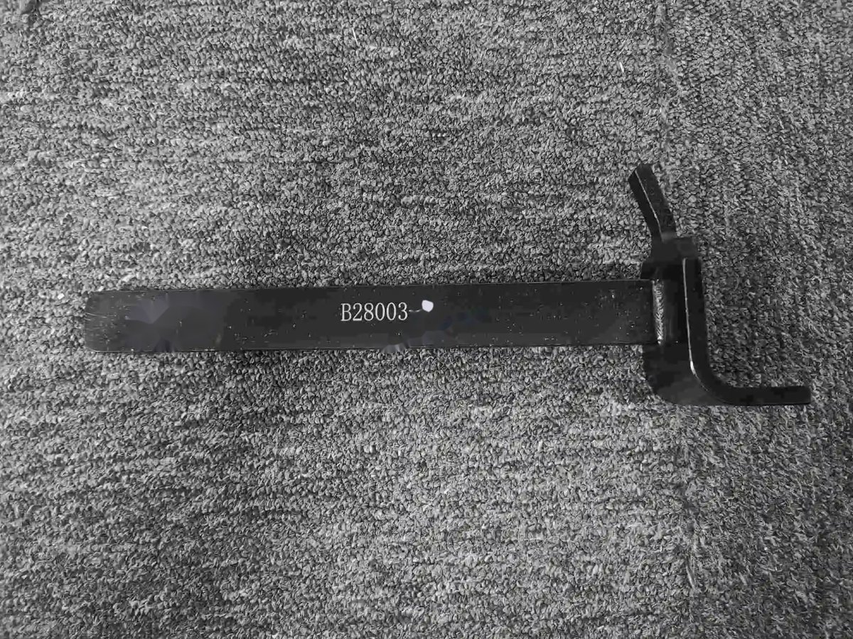 B28003-1 thumbnail 3