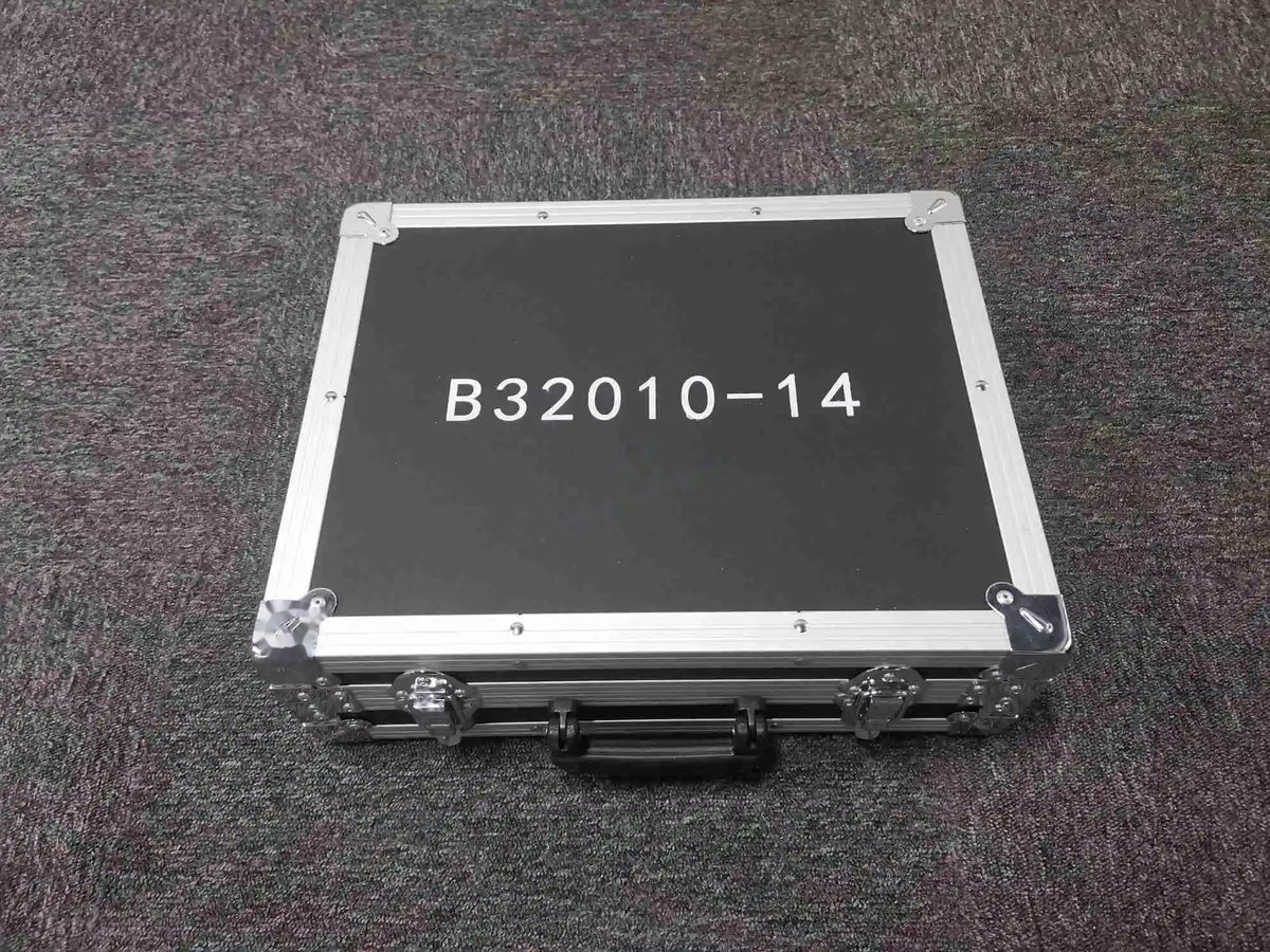 B32010-14 thumbnail 3
