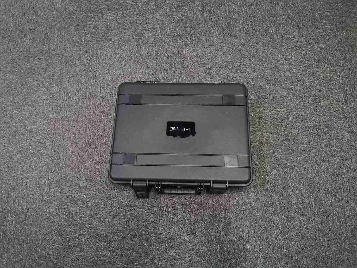 Installation tool - door seal — P/N B52004-1 — image 1