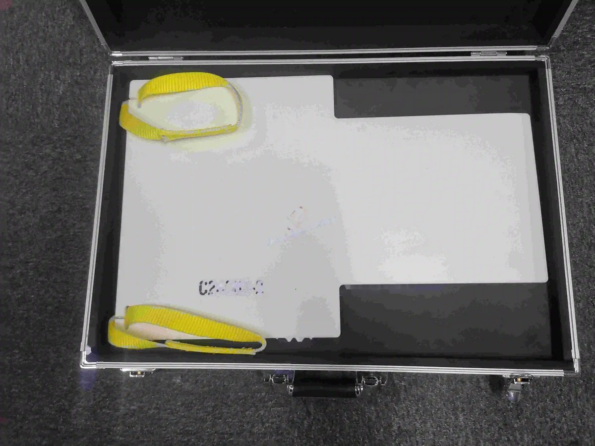 Tray assy - battery — P/N C24003-1 — image 1