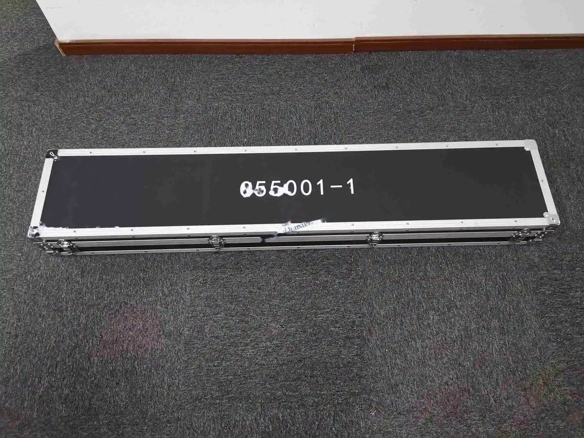 • max load 200 lbs — P/N C55001-1 — image 1