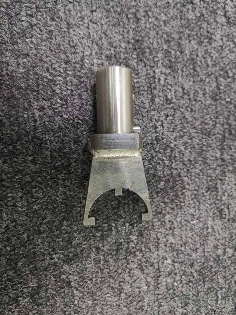 Castellated wrench castellated wrench — P/N D46034 — image 1