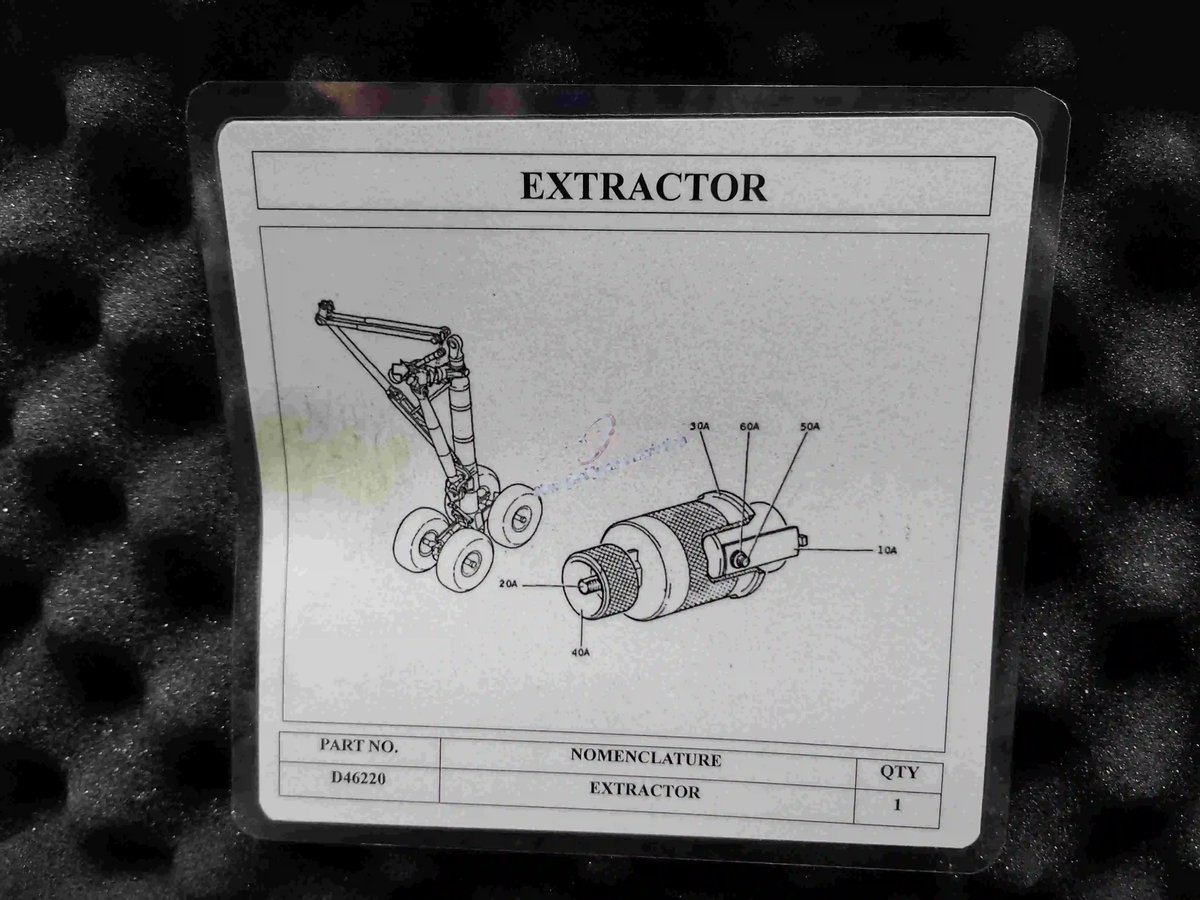 Extractor — P/N D46220 — image 1
