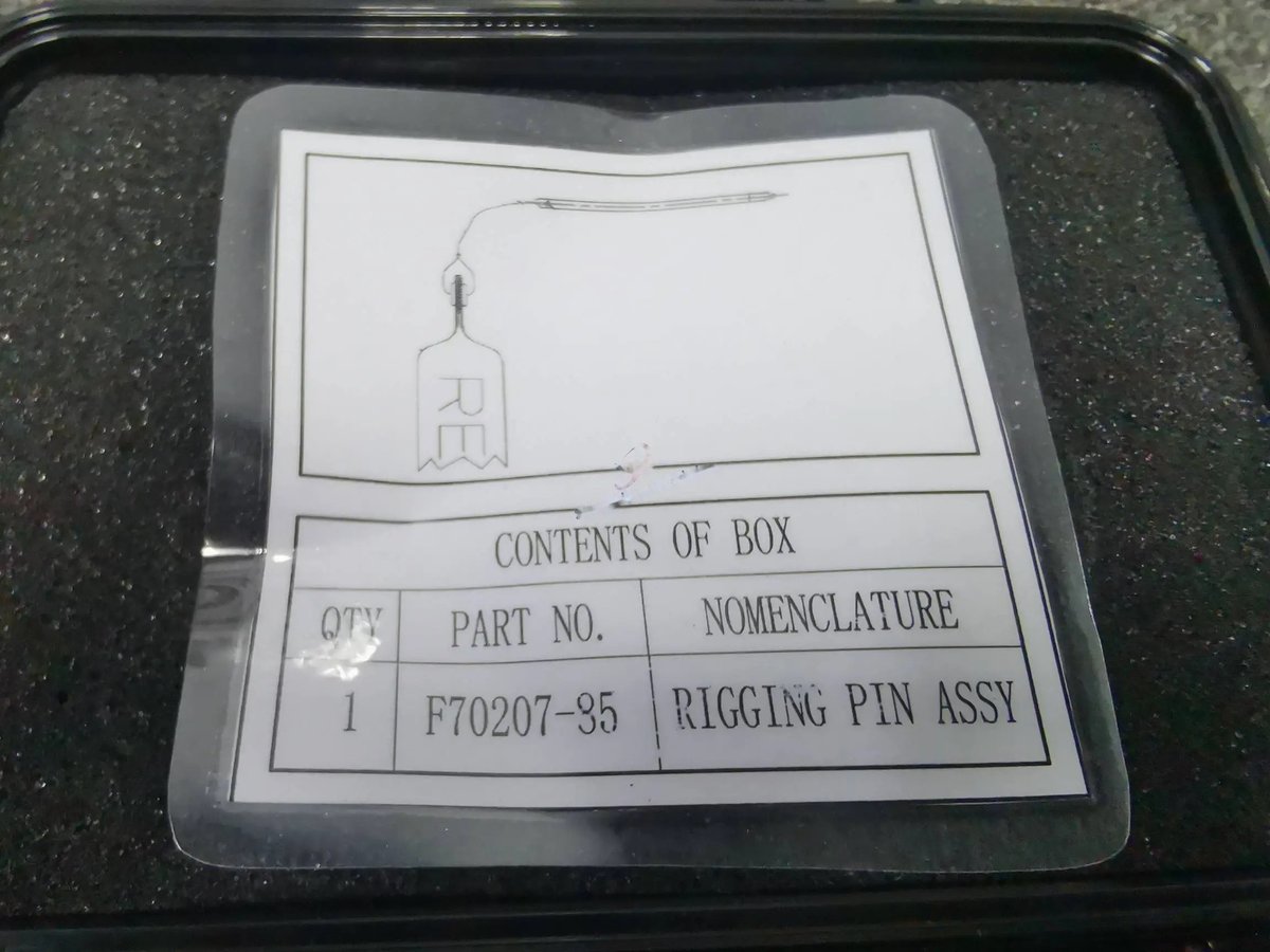 Oty rigging pin assy — P/N F70207-85 — image 1
