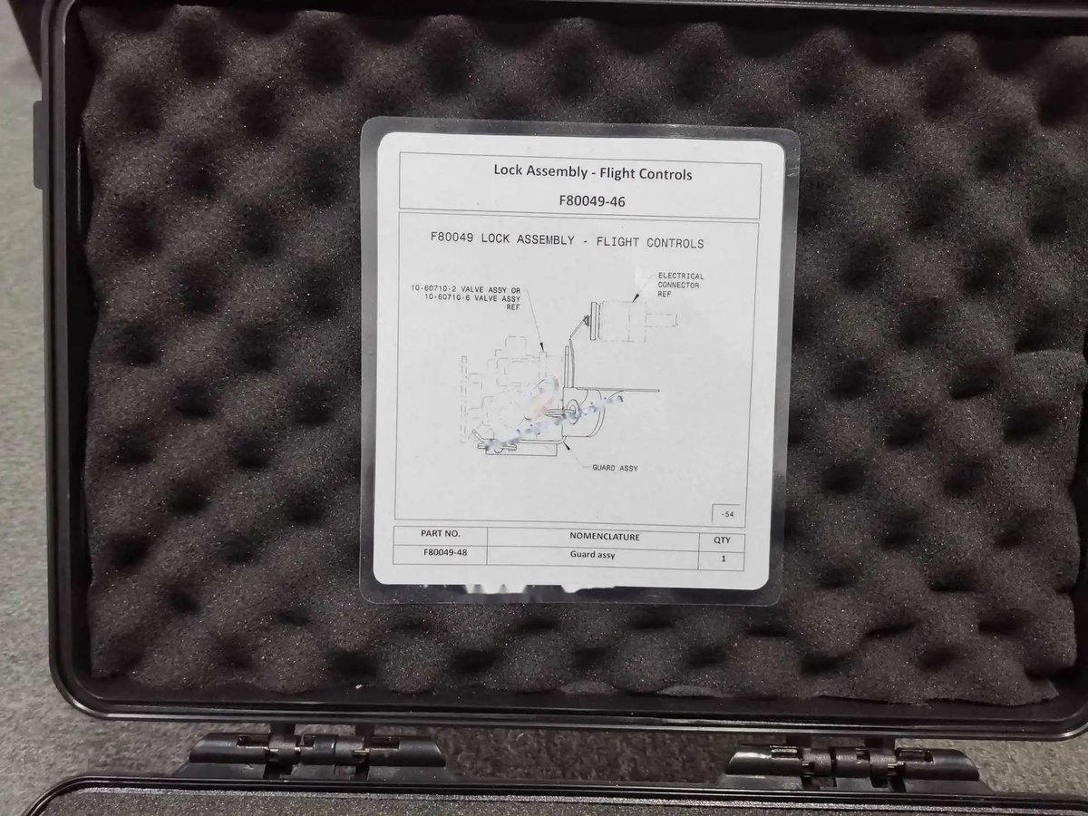 Lock assembly - flight controls — P/N F80049-46 — image 1