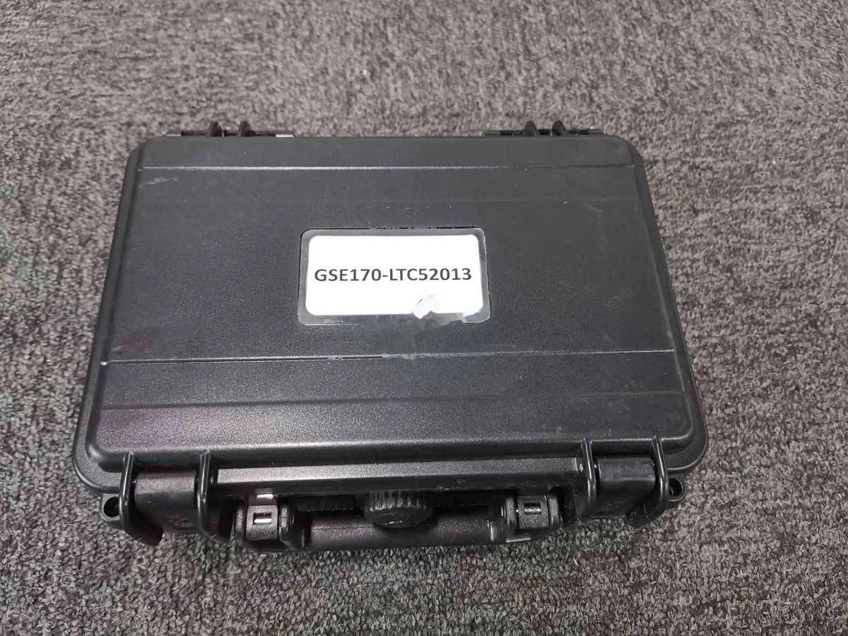 Safety lock, passenger and service doors — P/N GSE170-LTC52013 — image 1