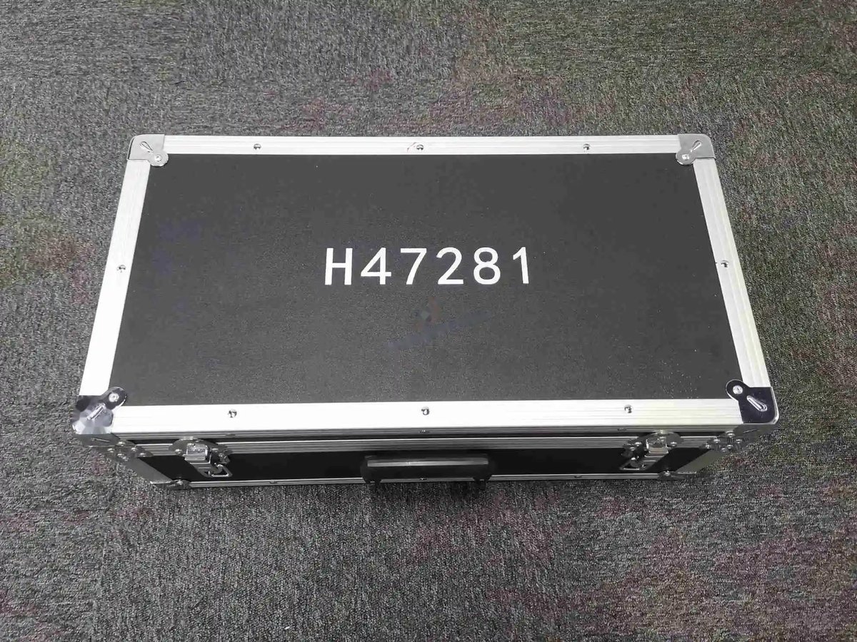 Extractor used to remove the mlg barrel/torque link and the mlg shock absorber /torque — P/N H47281 — image 1
