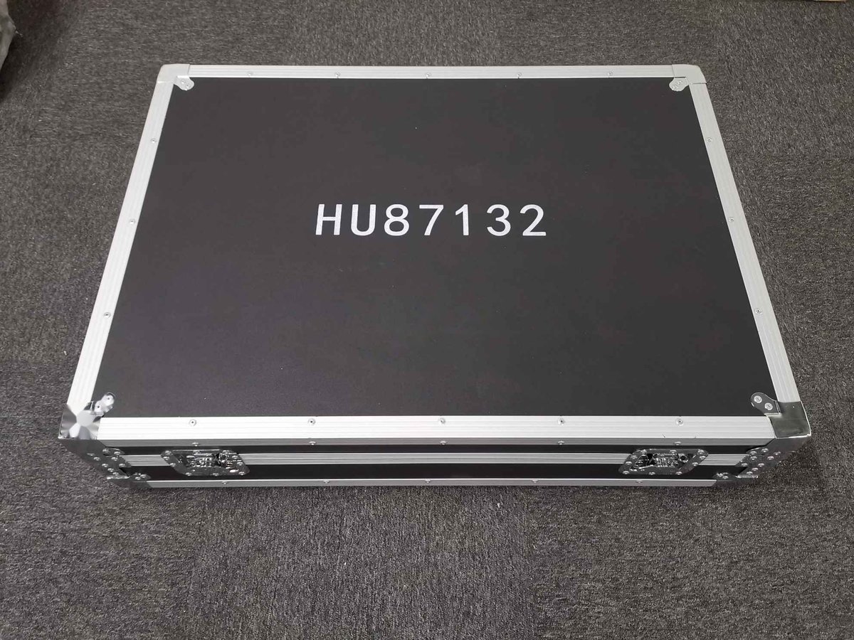 This tool is used to safety lock for lh/rh pivot door actuators — P/N HU87132 — image 1