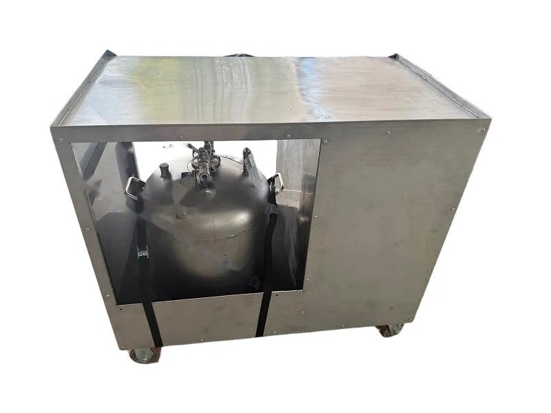 Oil reservoir — P/N IAS-2600-01 — image 1