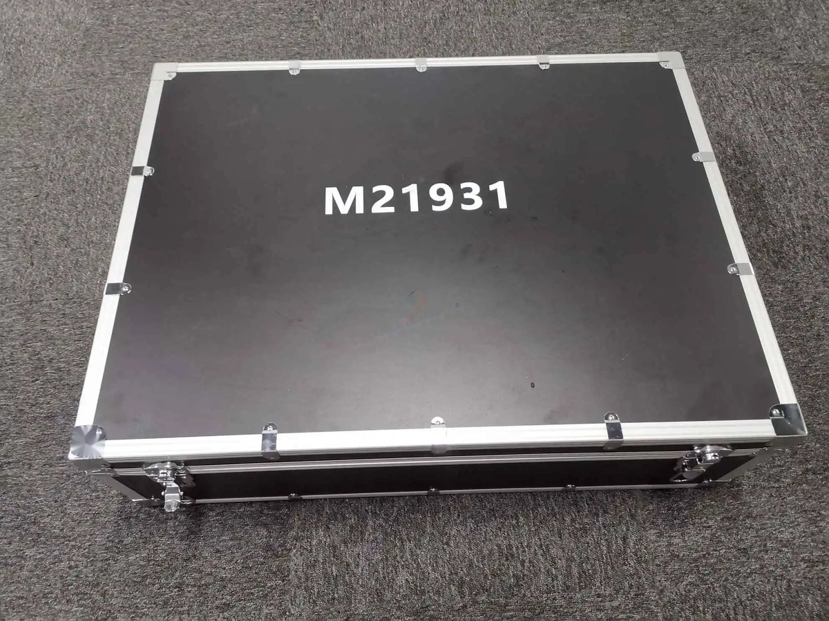 Contents of box — P/N M21931 — image 1