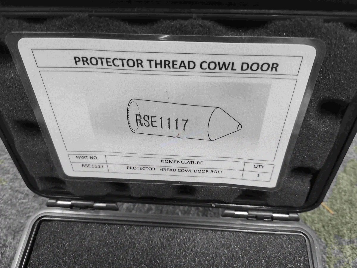 Protector thread cowl door bolt — P/N RSE1117 — image 1
